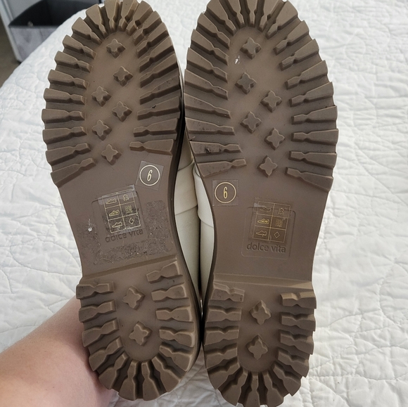 Dolce Vita Aubree Woven White Leather Flats - Picture 8 of 9